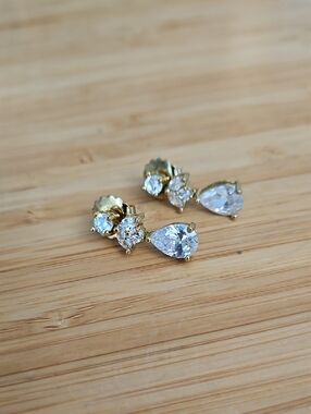 Gold Teardrop CZ Drop Earrings - Elegant Women's Jewelry